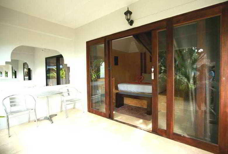 Hotel Hacienda Resort & Beach Club
