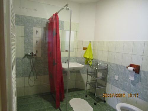 Hostal Fara Choustn�kovo Hradi?t?