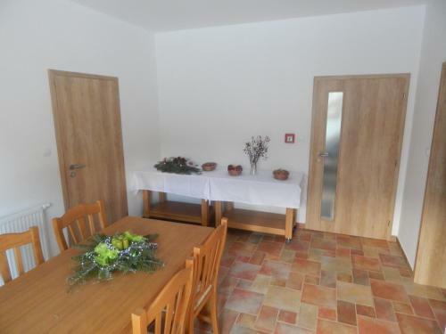 Hostal Penzion Bedn�??v Dv?r