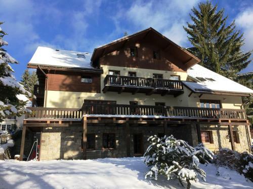 Hostal Chalet H?ebenka