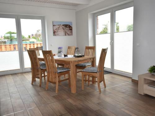 Cozy Holiday Home In Gross Schwansee With Sauna