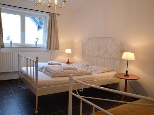 Cozy Apartment By The River Mosel In Moselkern