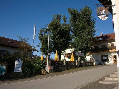 Hostal Gasthof R�ssle