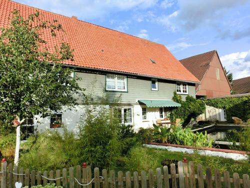 Charming Apartment In Wulften Am Harz Near River