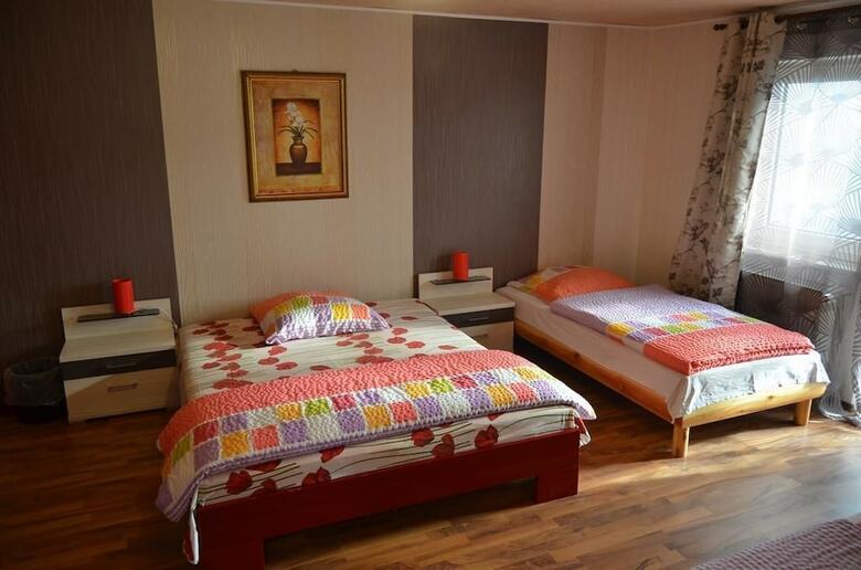 Hostal Gr�ndauer Monteurwohnung/studentenwohnung