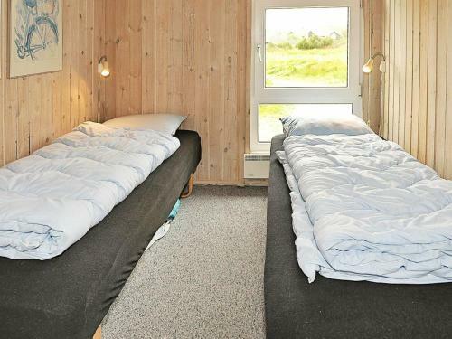 Four-bedroom Holiday Home In Henne 8