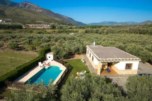 Los Tablones Villa Sleeps 4 Pool Wifi