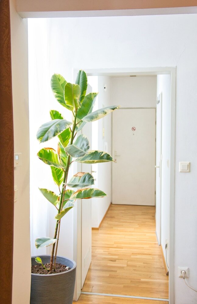 Ea Hotels (best Apartments)