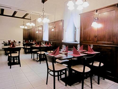 Hotel Bad Bruckhaus / Viaschweiz