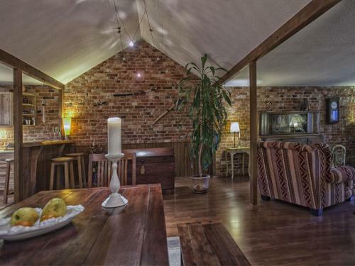Luxurious Apartment With Garden In Kropelin