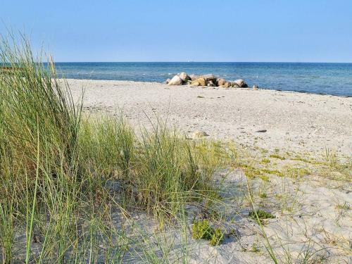 Two-bedroom Holiday Home In Otterup 12