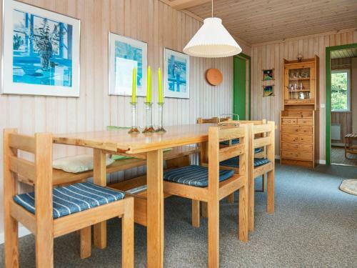 Holiday Home Fan� XIV