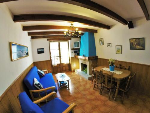 Agroturismo Viviendas Rurales El Cant�n