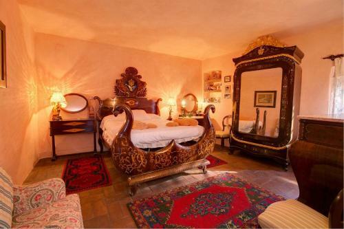 Sant Miquel de Cruilles Villa Sleeps 15 Pool Wifi