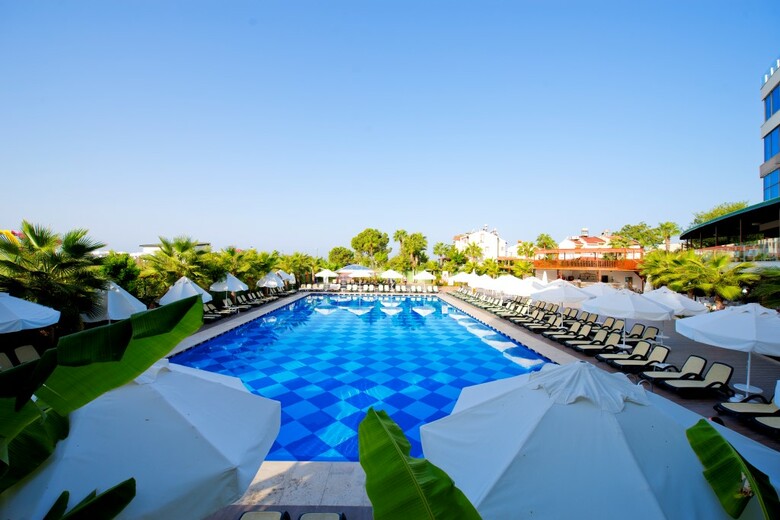 Raymar Hotels & Resorts - Ultra All Inclusive