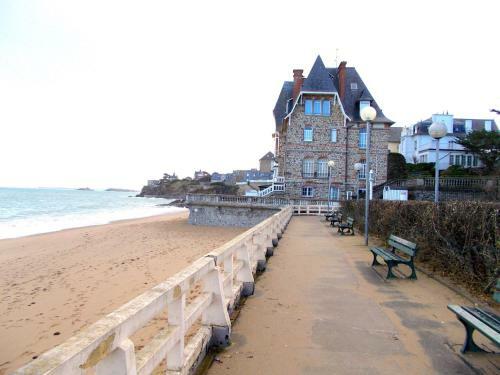 Le Saint Enogat, Dinard, Maison 4 Chambres