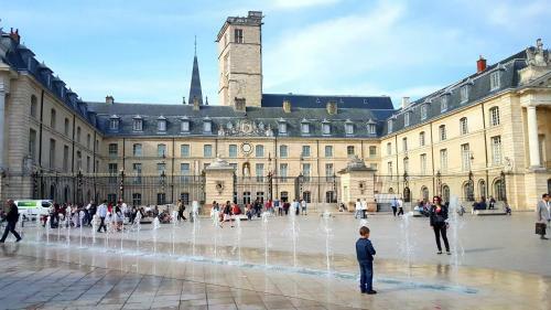 Apartamento Sweethome Dijon - Black & White