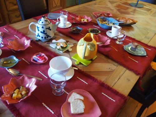 Hostal Demeure Des Monts D'or