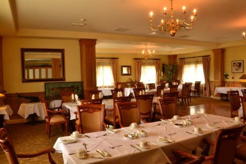 Fairhill House Hotel
