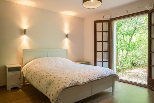 Tavernes Villa Sleeps 8 Pool Wifi