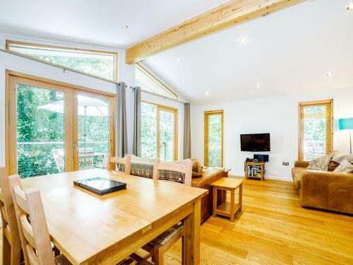 3 Stonerush Valley, Looe