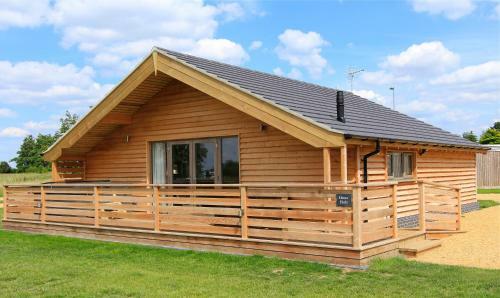 Fields End Lodges