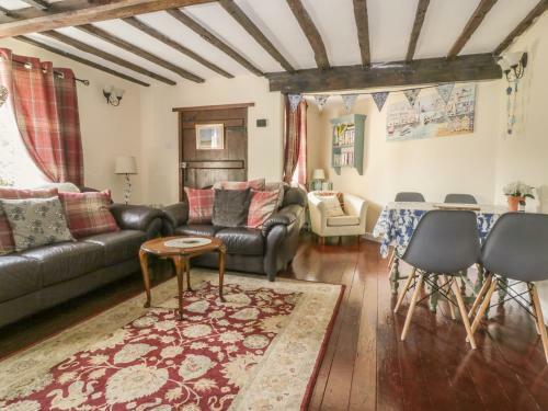 28 Stone Cottage