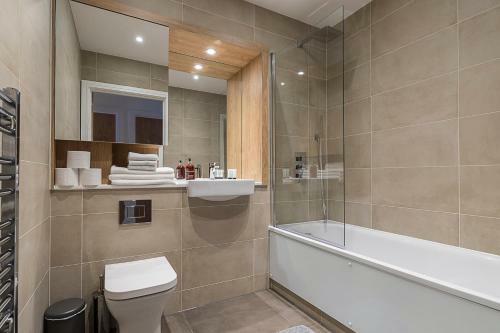 Colindale 3 Bed Luxury Apartment