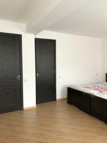Hostal Zviad Guest House