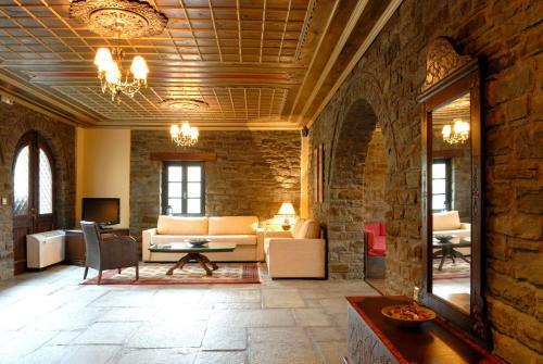 Hostal Adrasteia Guesthouse