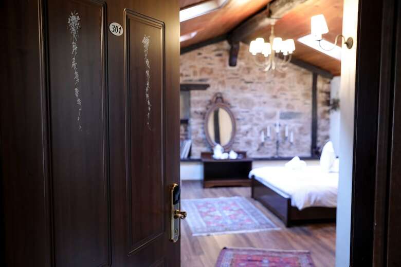 Deluxe Boutique Hotel Palea Poli
