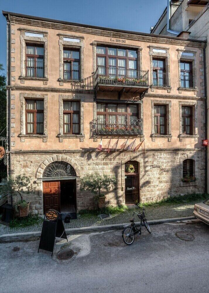 Deluxe Boutique Hotel Palea Poli