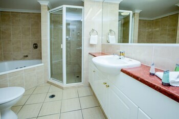 Aparthotel Springwood Tower Apartment Hotel
