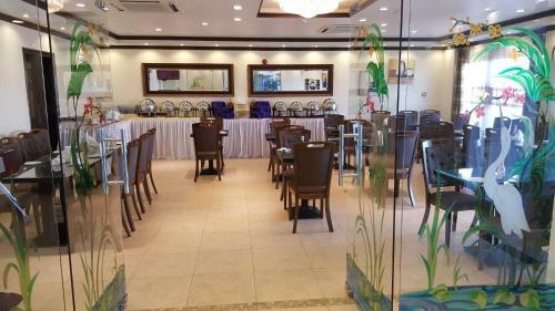 Al Thuriah Hotel Apartment