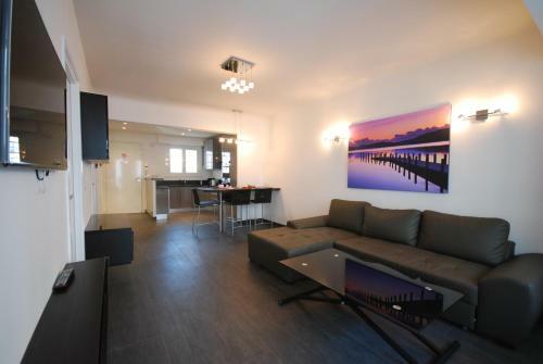 Two Bedrooms Apartment Croisette & Mer
