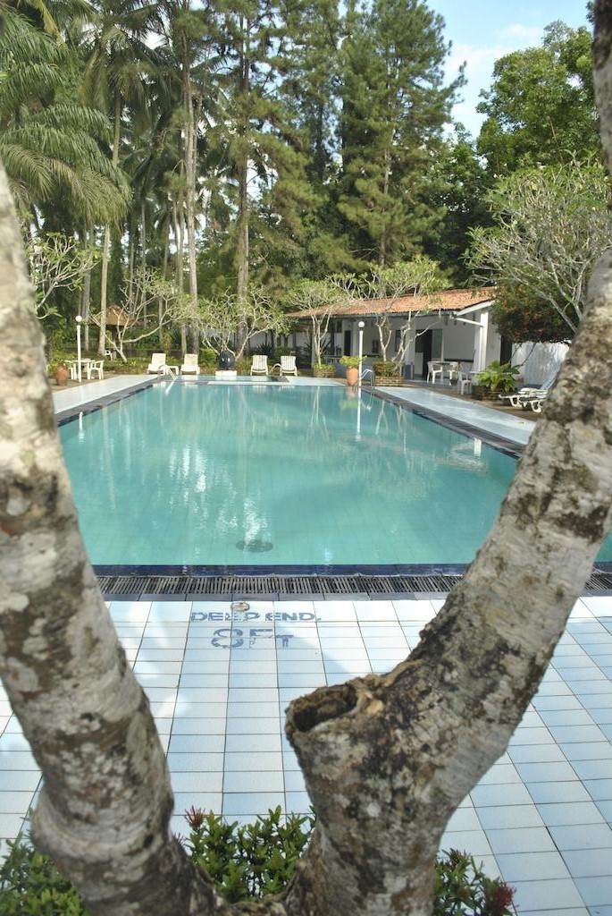 Hotel Ratnaloka Tour Inns