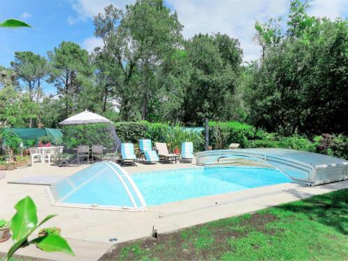 Holiday Home Villa Vivara (mau110)