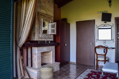 Hostal Vathyskia Guesthouse