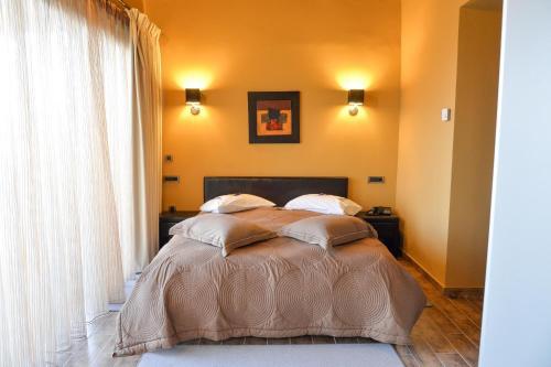 Hostal Vathyskia Guesthouse