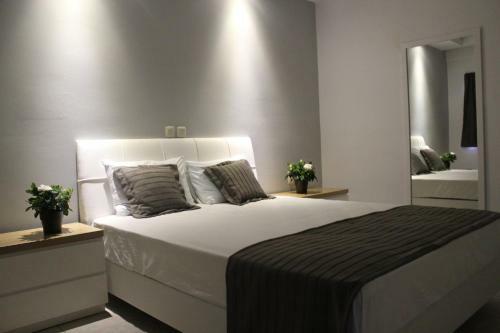 Zeus Hotel