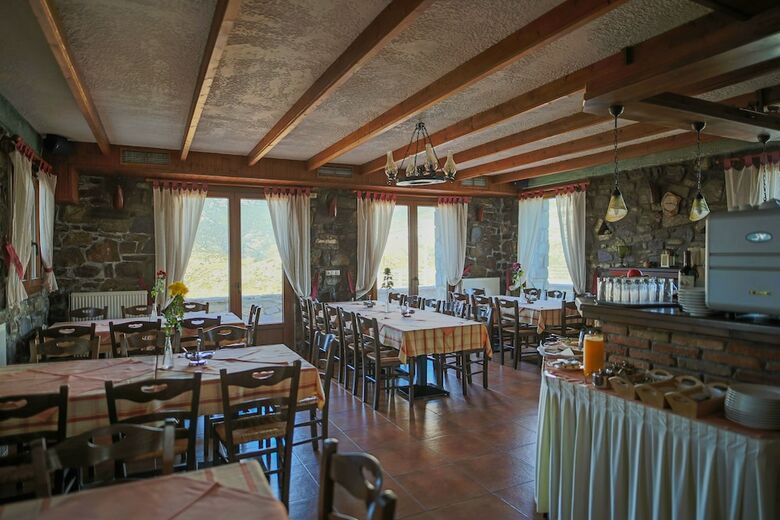 Faris Hotel