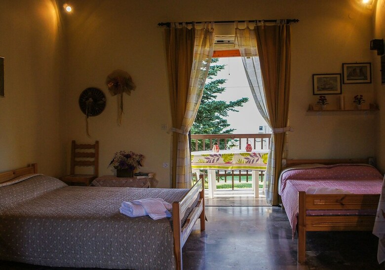 Skourtis Apartments