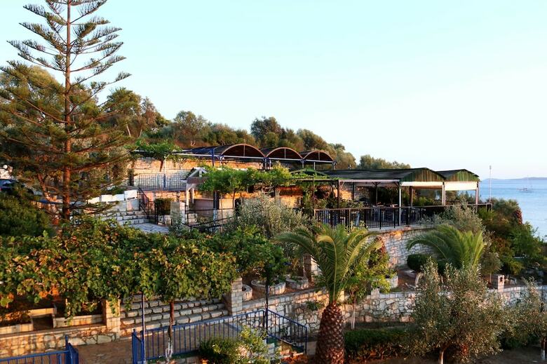 Hotel Golden Sun