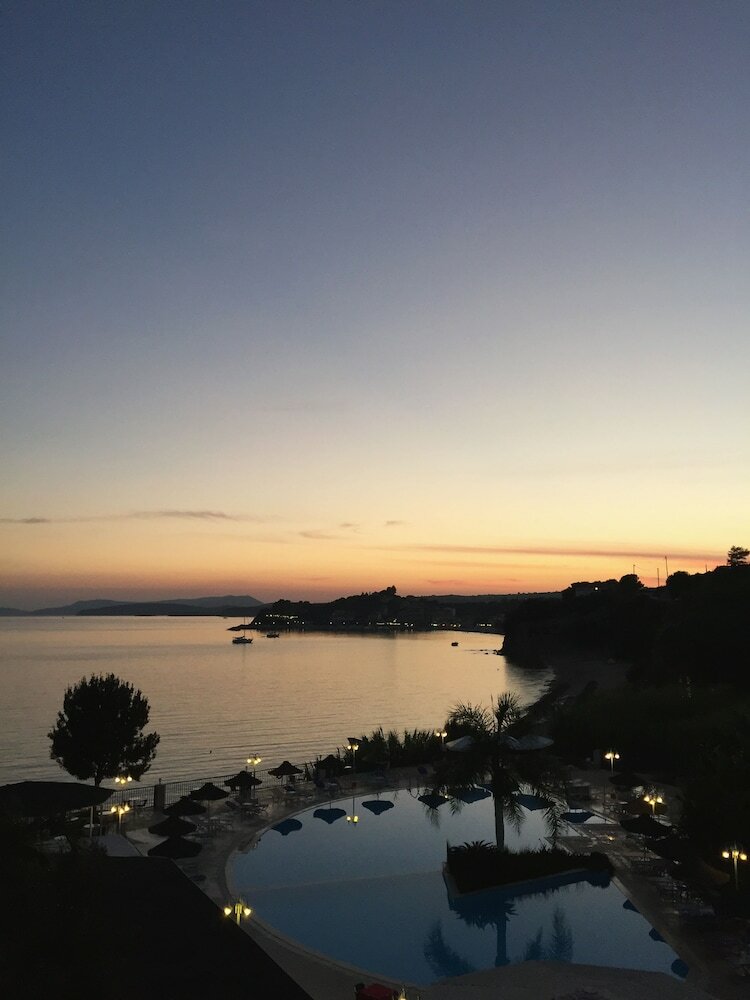 Hotel Golden Sun