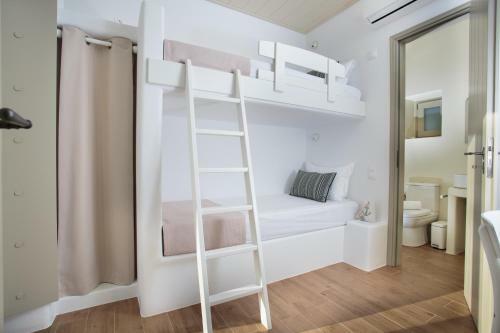 Natura Villas Paros