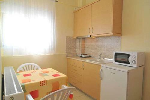 Nestor Apartments