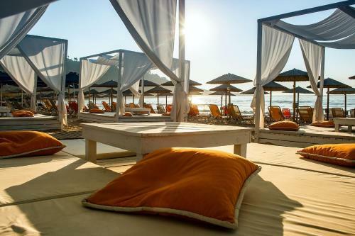 Apartamento Hatzoudis Luxury Suites