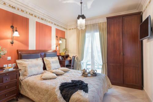 Enavlion Hotel
