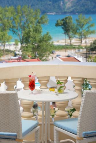 Enavlion Hotel