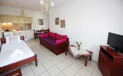 Nereids Apartments And Studios